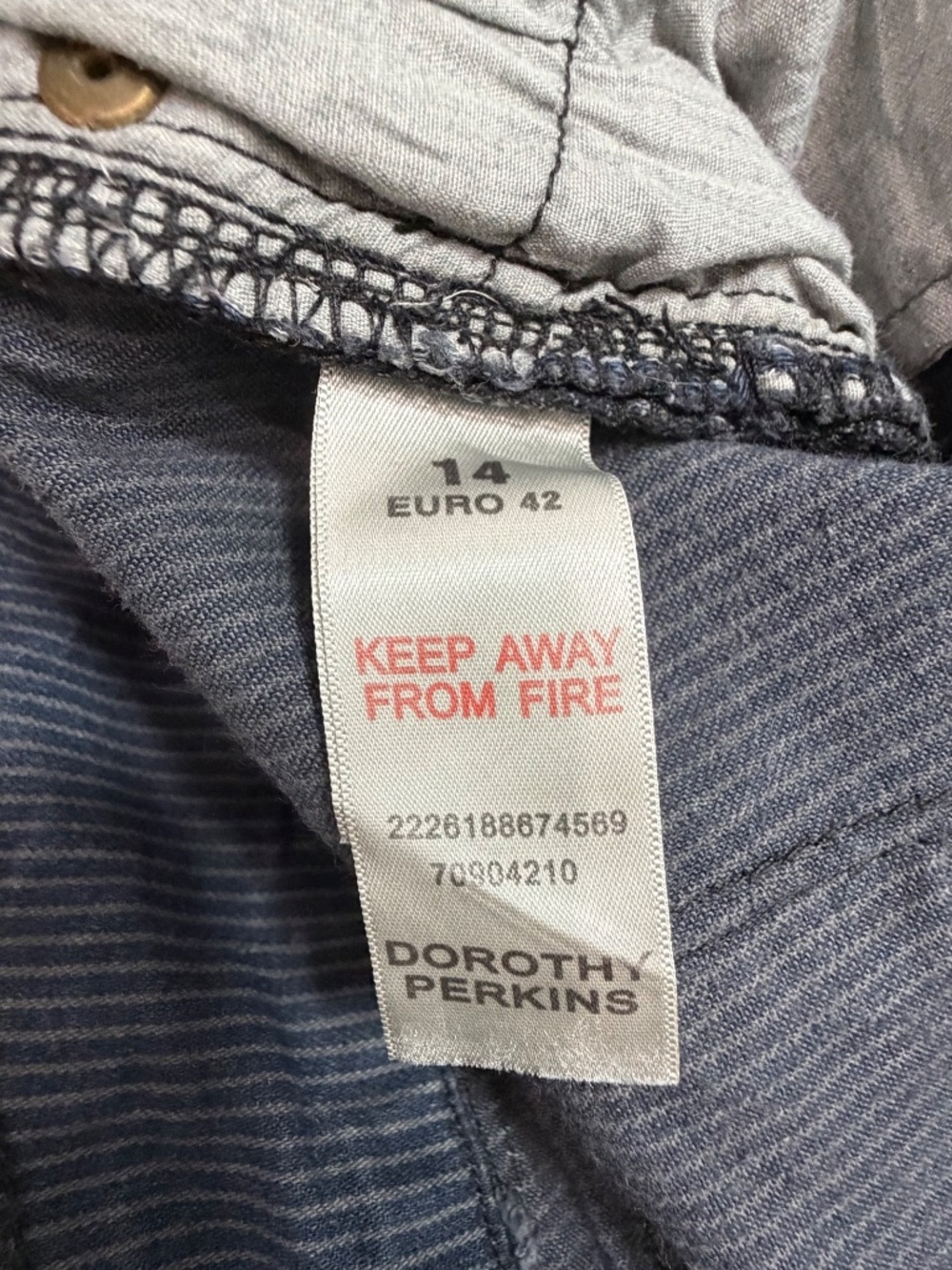 Jeans - Picture 6 of 7